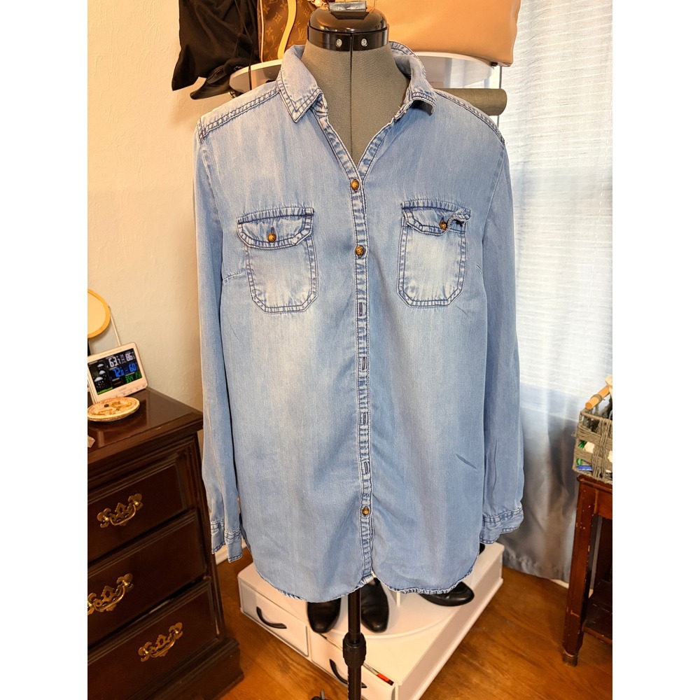 Cato Denim Button Down Shirt Medium Blue Long Sleeve Western Style Casual Boho
